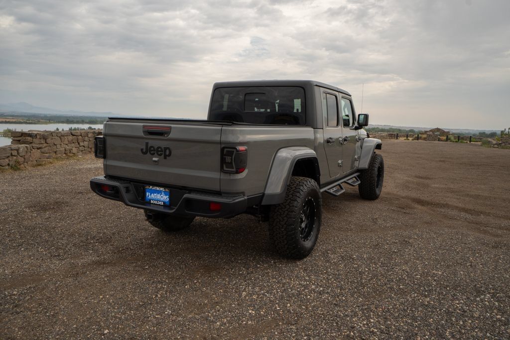 Used 2022 Jeep Gladiator Sport AWD/4WD image 5