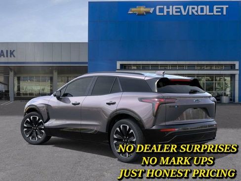 New 2025 Chevrolet Blazer EV RS FWD image 3