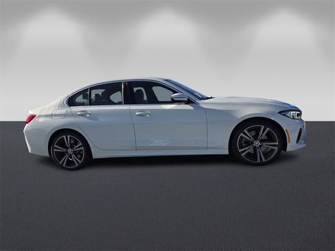 Certified 2024 BMW 330i Sedan w/ Convenience Package image 8