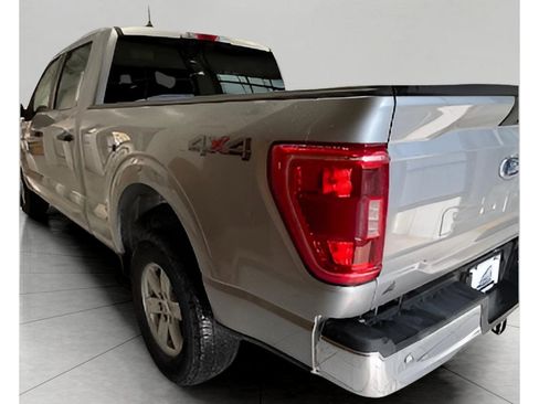 Used 2022 Ford F150 XLT w/ Trailer Tow Package image 6