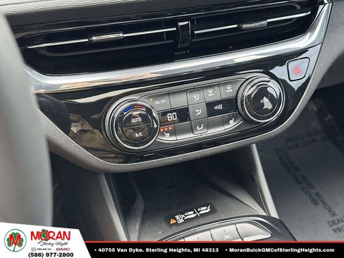 Used 2024 Buick Envista Sport Touring FWD image 28
