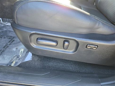 Used 2022 Toyota Tacoma TRD Off-Road image 11