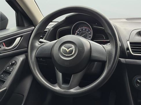 Used 2015 MAZDA MAZDA3 i SV FWD image 18