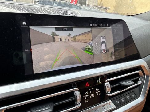 Used 2021 BMW 430i Coupe w/ Premium Package image 8