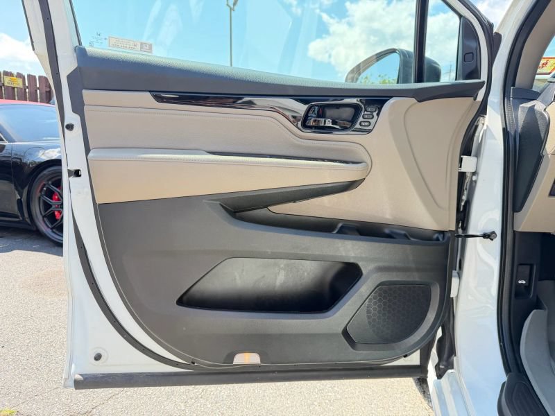 Used 2021 Honda Odyssey Touring image 10