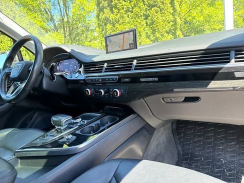 Used 2018 Audi Q7 3.0T Premium Plus w/ Premium Plus Package AWD/4WD image 27