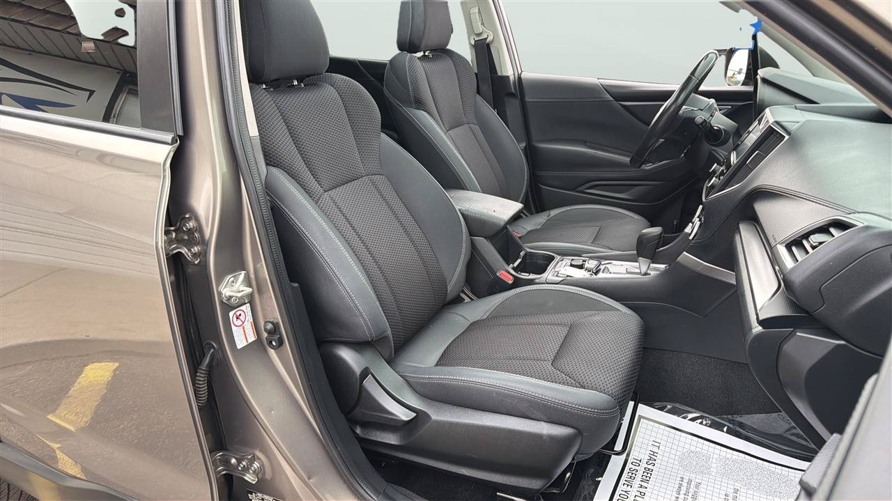 Used 2020 Subaru Forester Premium AWD/4WD image 15