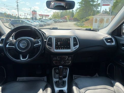 Used 2019 Jeep Compass High Altitude AWD/4WD image 13