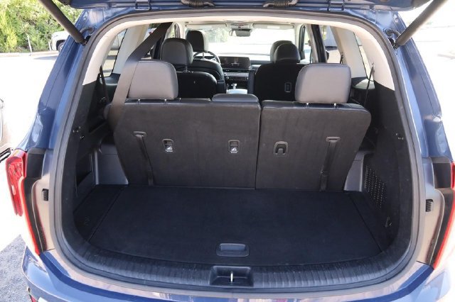 Used 2025 Kia Telluride S FWD image 7