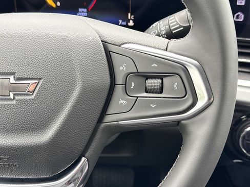 New 2026 Chevrolet Trax LT w/ Driver Confidence Package FWD image 5
