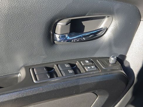 Used 2024 Nissan Titan PRO-4X w/ Pro-4x Utility Package image 11