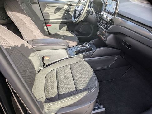 Used 2023 Ford Escape Active AWD/4WD image 23