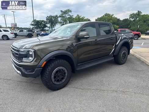 Used 2024 Ford Ranger Raptor AWD/4WD image 2