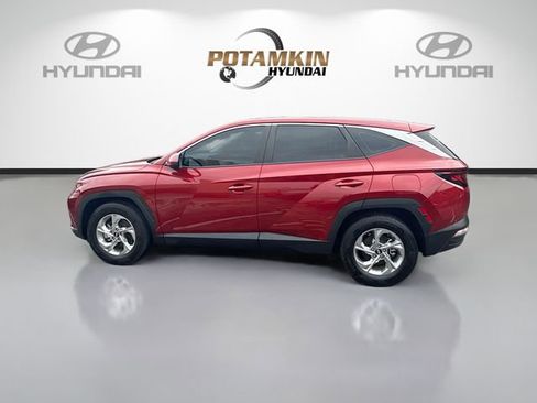 Certified 2024 Hyundai Tucson SE FWD image 8