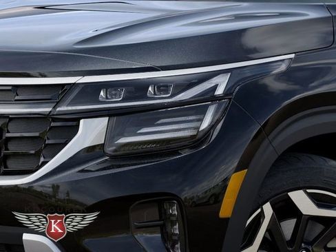 New 2026 Kia Seltos SX w/ SX Sunroof Package image 10