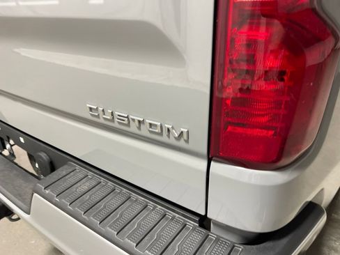 Used 2024 Chevrolet Silverado 1500 Custom AWD/4WD image 18
