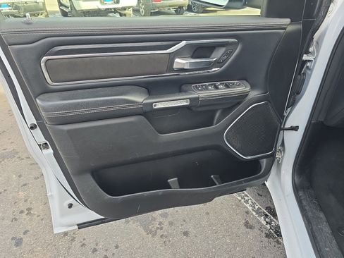 Used 2024 RAM 1500 Laramie image 10