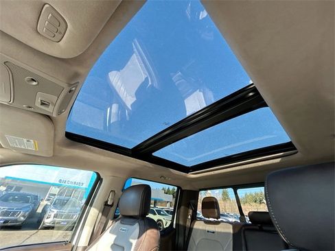 Used 2019 Ford F150 Limited image 19