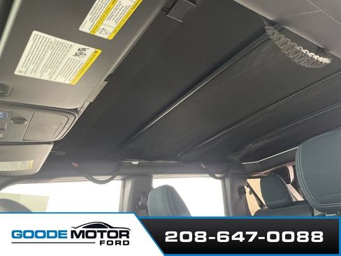 Used 2022 Ford Bronco Outer Banks AWD/4WD image 18