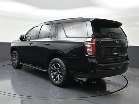 Used 2024 Chevrolet Tahoe Z71 w/ Luxury Package AWD/4WD image 3
