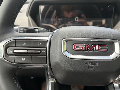 New 2026 GMC Terrain Elevation FWD image 26