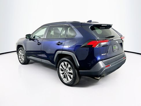 Used 2025 Toyota RAV4 XLE Premium image 5