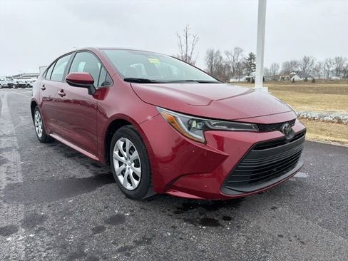 Used 2024 Toyota Corolla LE image 1