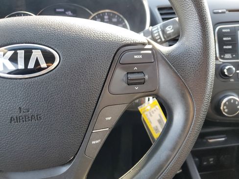 Used 2016 Kia Forte LX image 27