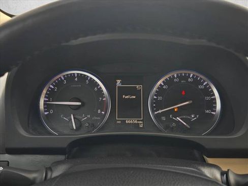 Used 2018 Toyota Highlander XLE FWD image 11