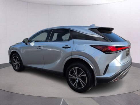 Used 2023 Lexus RX 350 FWD image 3
