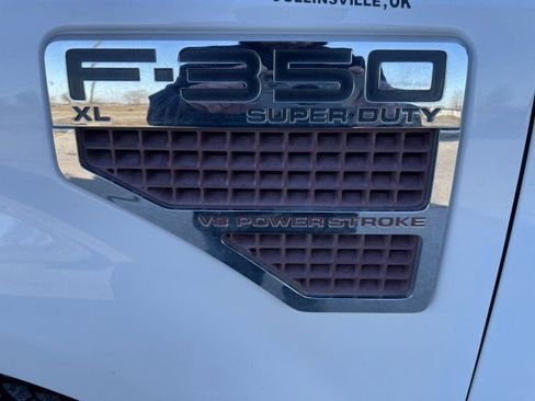 Used 2009 Ford F350 XL image 16