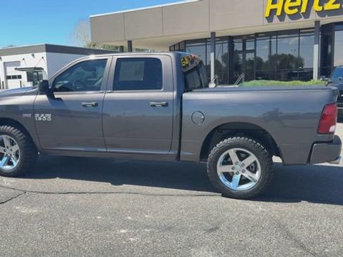 Used 2016 RAM 1500 Express AWD/4WD image 6