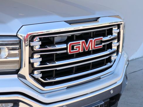 Used 2017 GMC Sierra 1500 SLT AWD/4WD image 55