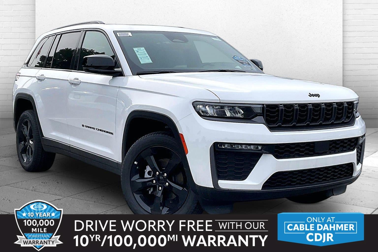 New 2026 Jeep Grand Cherokee Limited w/ Limited Altitude Package AWD/4WD image 1