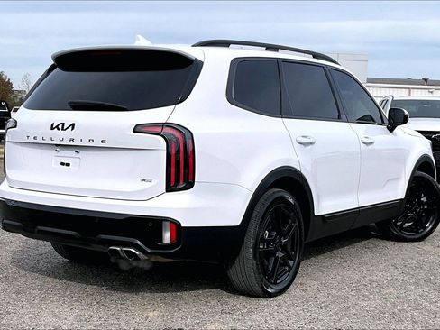 Used 2025 Kia Telluride SX Prestige X-Line image 2