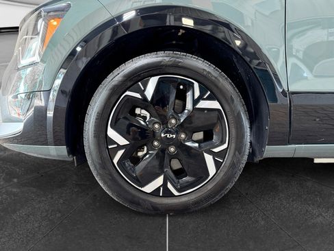 Used 2024 Kia Niro Wind w/ Wind Preserve Package FWD image 31