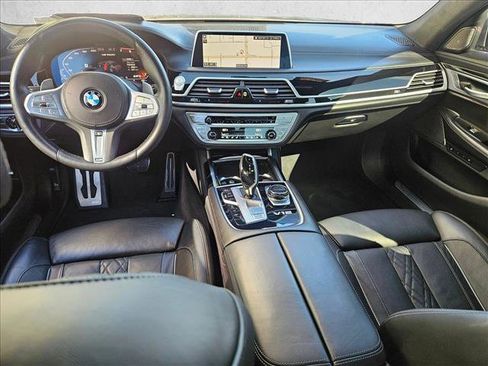 Used 2020 BMW M760i xDrive w/ Luxury Rear Seating Package image 17