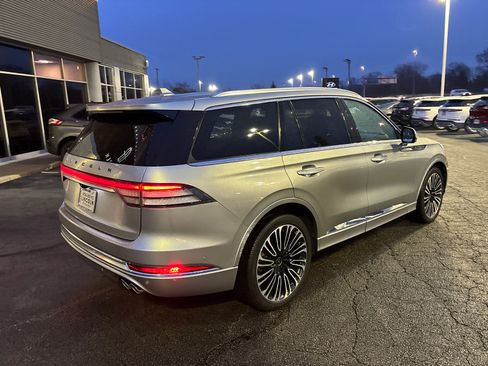 Used 2020 Lincoln Aviator Black Label w/ Dynamic Handling Package image 7