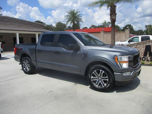 Used 2021 Ford F150 XL w/ STX Appearance Package RWD image 3