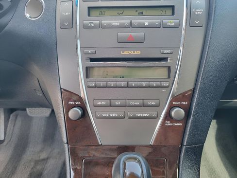 Used 2011 Lexus ES 350 image 20
