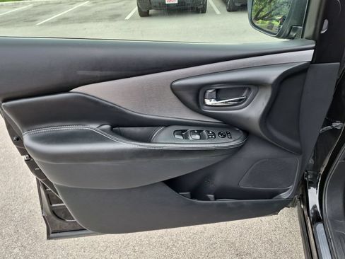 Used 2021 Nissan Murano SV FWD image 19