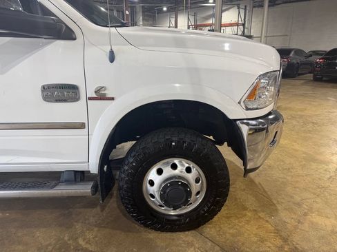Used 2014 RAM 3500 Laramie Longhorn AWD/4WD image 13