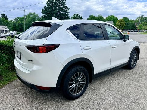 Used 2017 MAZDA CX-5 Touring w/ Preferred Equipment Package AWD/4WD image 4