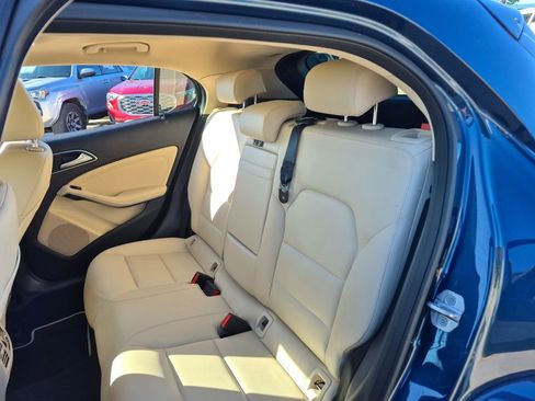 Used 2019 Mercedes-Benz GLA 250 image 21
