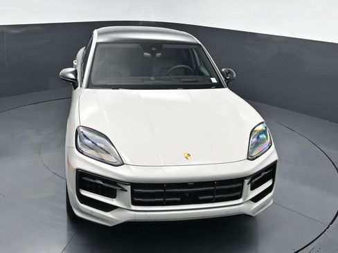 New 2025 Porsche Cayenne S AWD/4WD image 23