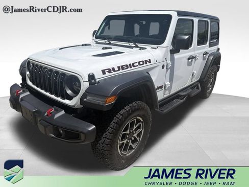 Used 2024 Jeep Wrangler Unlimited Rubicon w/ Technology Group AWD/4WD image 8