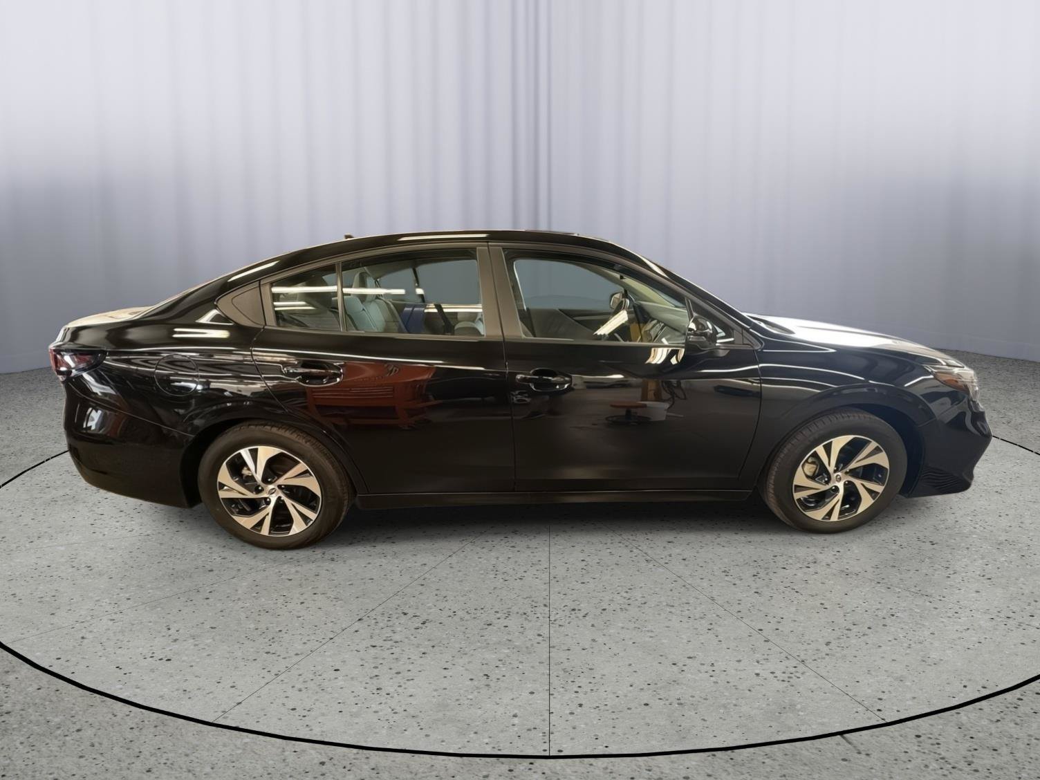 Used 2025 Subaru Legacy Premium AWD/4WD image 5