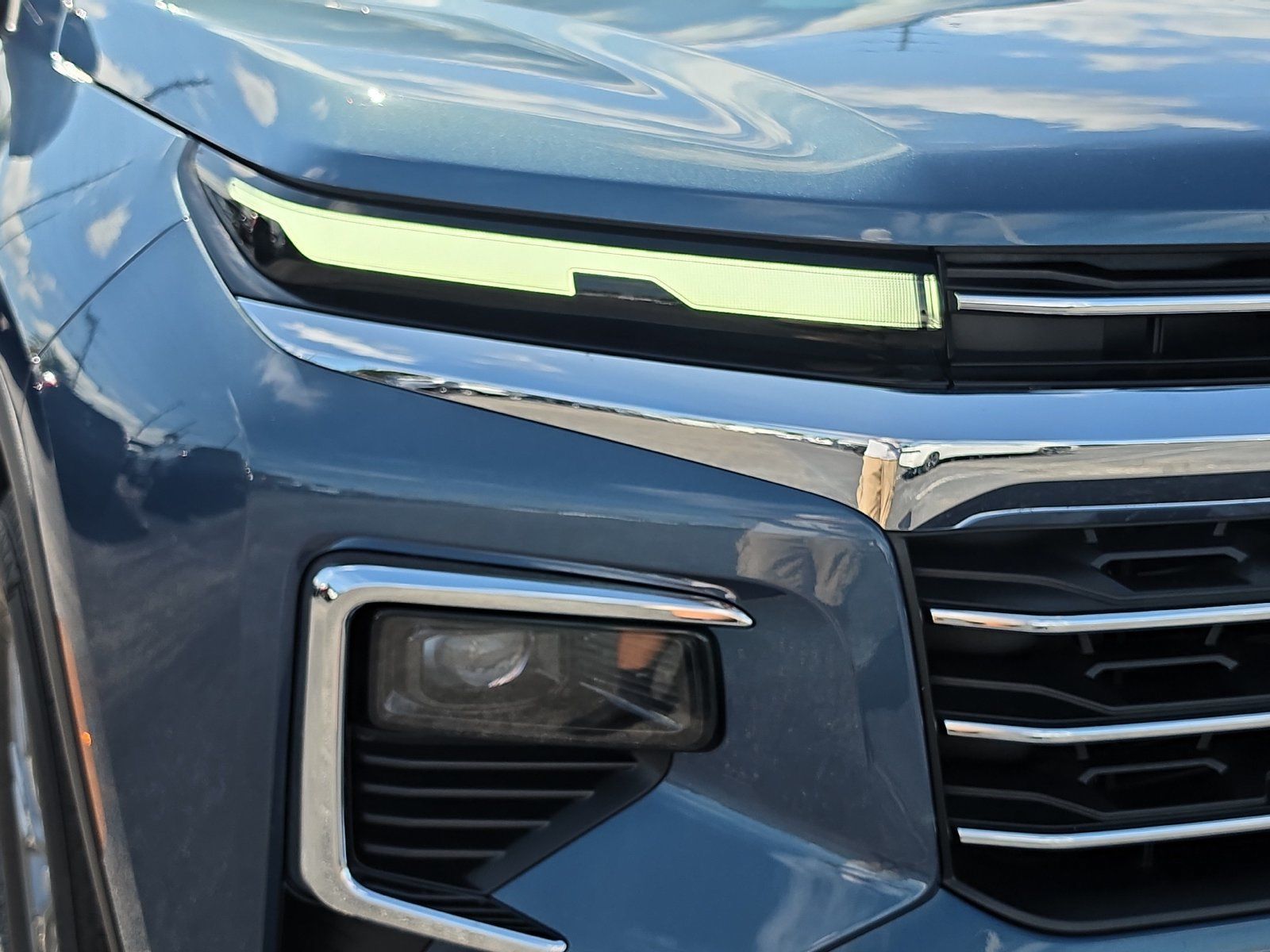 Used 2026 Chevrolet Traverse LT w/ Driver Confidence Package FWD image 6