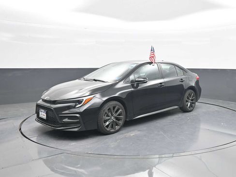 Used 2024 Toyota Corolla SE FWD image 4