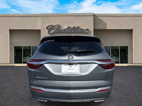 Used 2020 Buick Enclave Avenir w/ Avenir Technology Package image 4